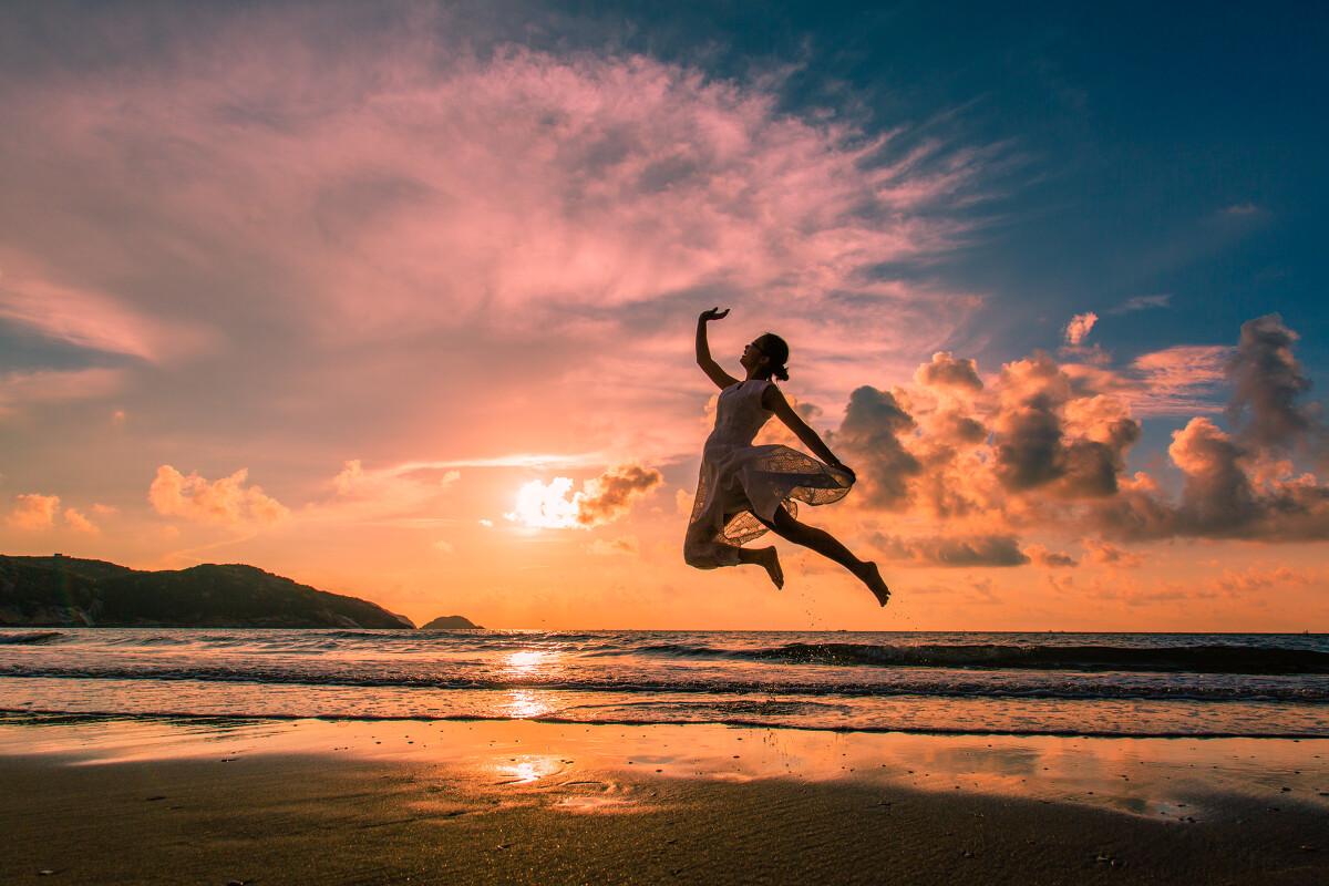 珠海最值得去的沙灘，沙質細軟，干凈細滑，碧海藍天，風景宜人